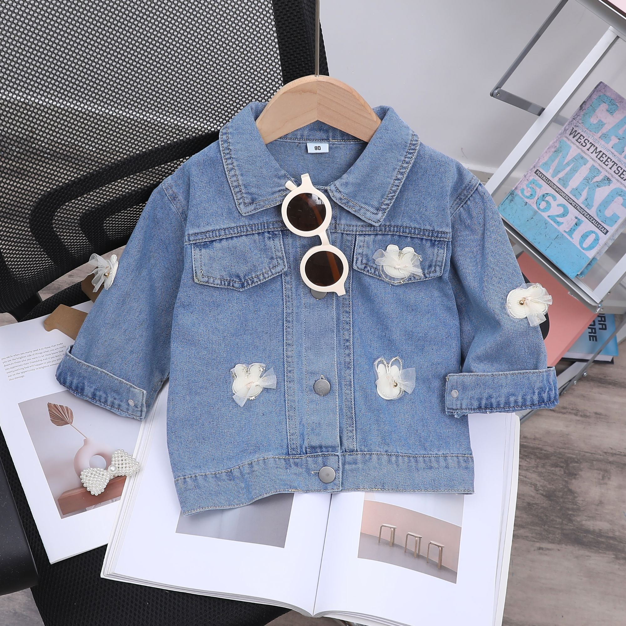 女童牛仔外套春秋季2025新款薄款儿童小女孩宝宝秋款洋气秋装衣服