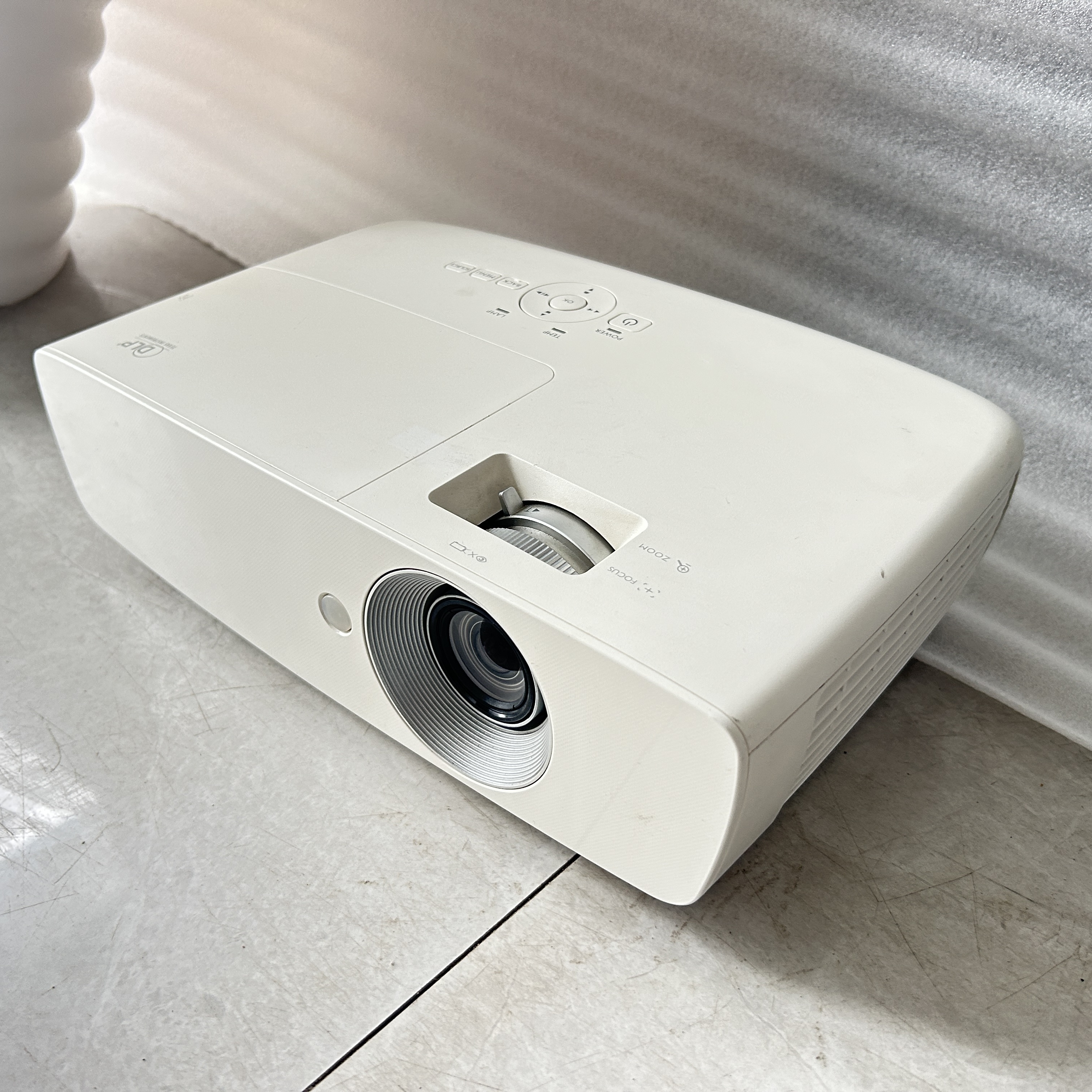 2200流明w1090投影机  保养/全新灯泡