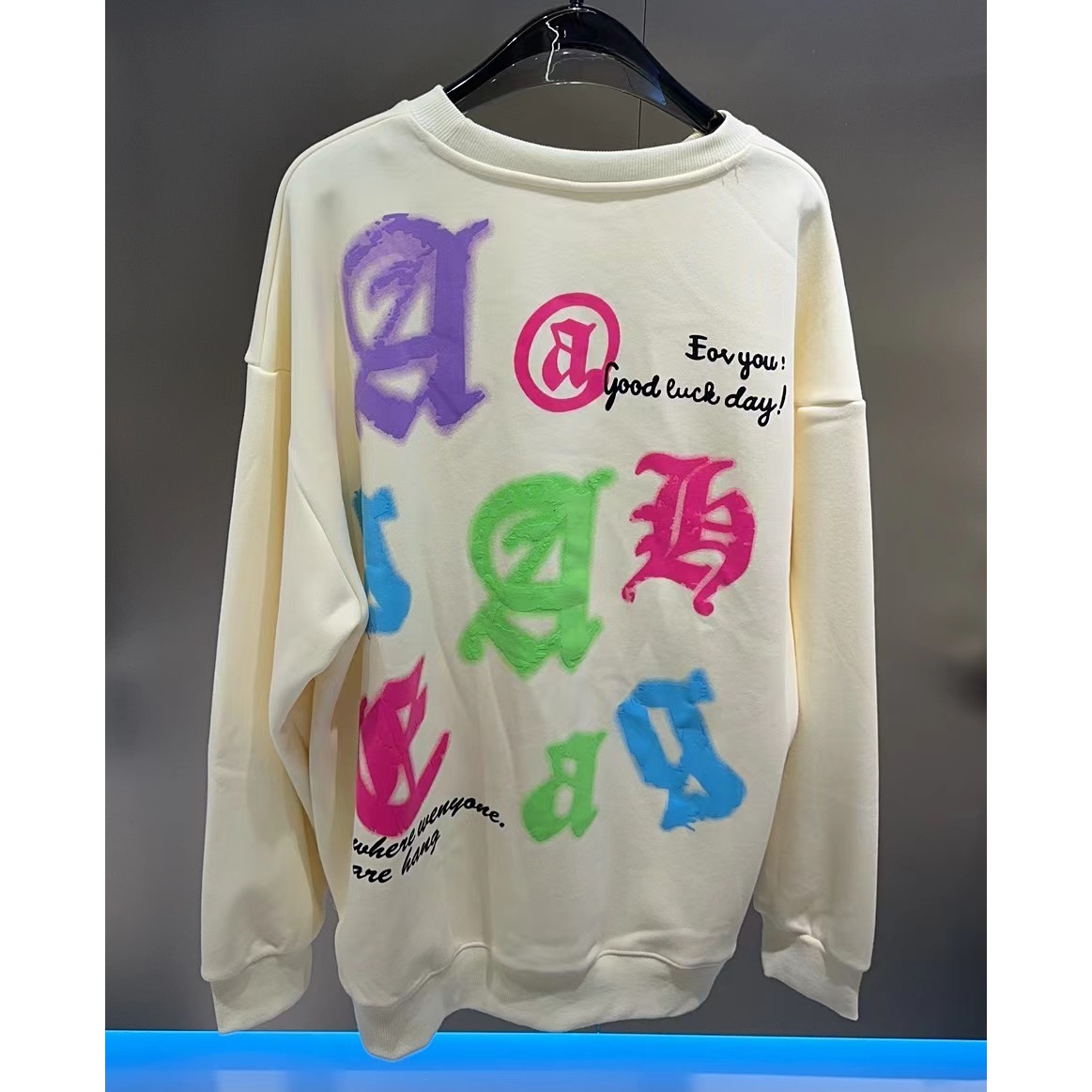 大占推荐 11001  潮牌圆领加绒卫衣