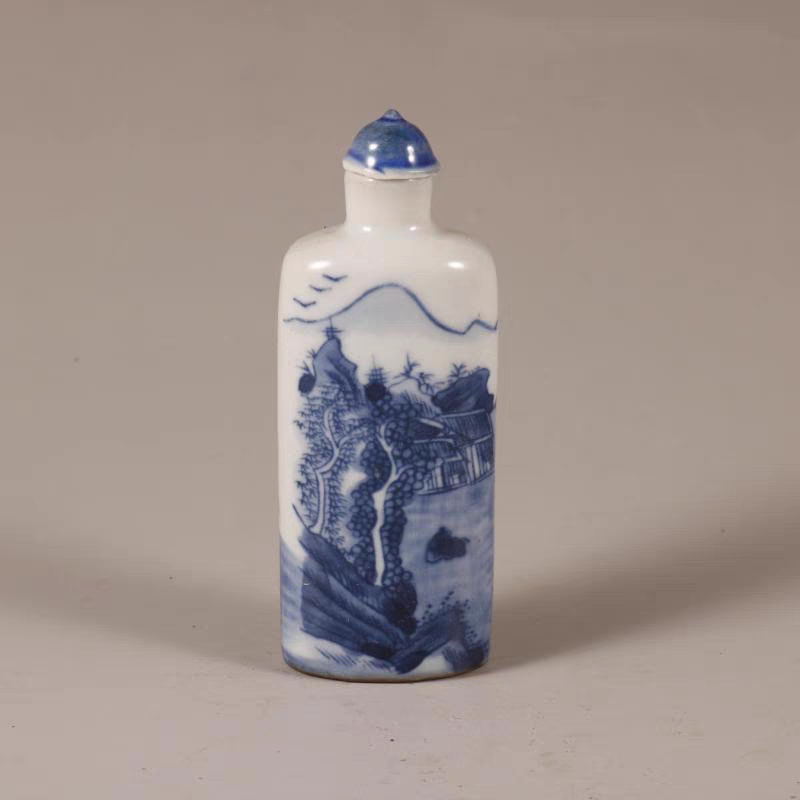 陶瓷鼻壶青花小壶