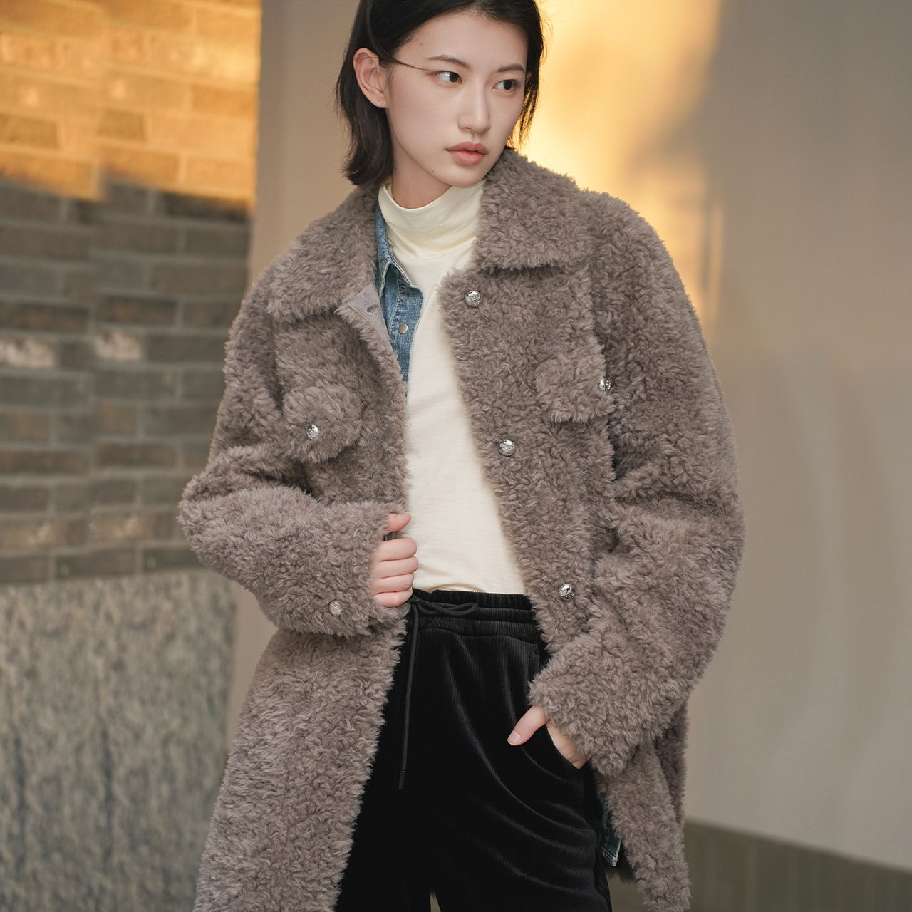 COVERINS冬季宽松衬衫式羊毛羊剪毛外套CC34510370