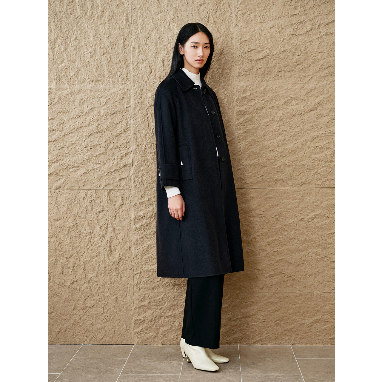 INSUN恩裳专选冬季翻领直身长款羊毛大衣9C64580090