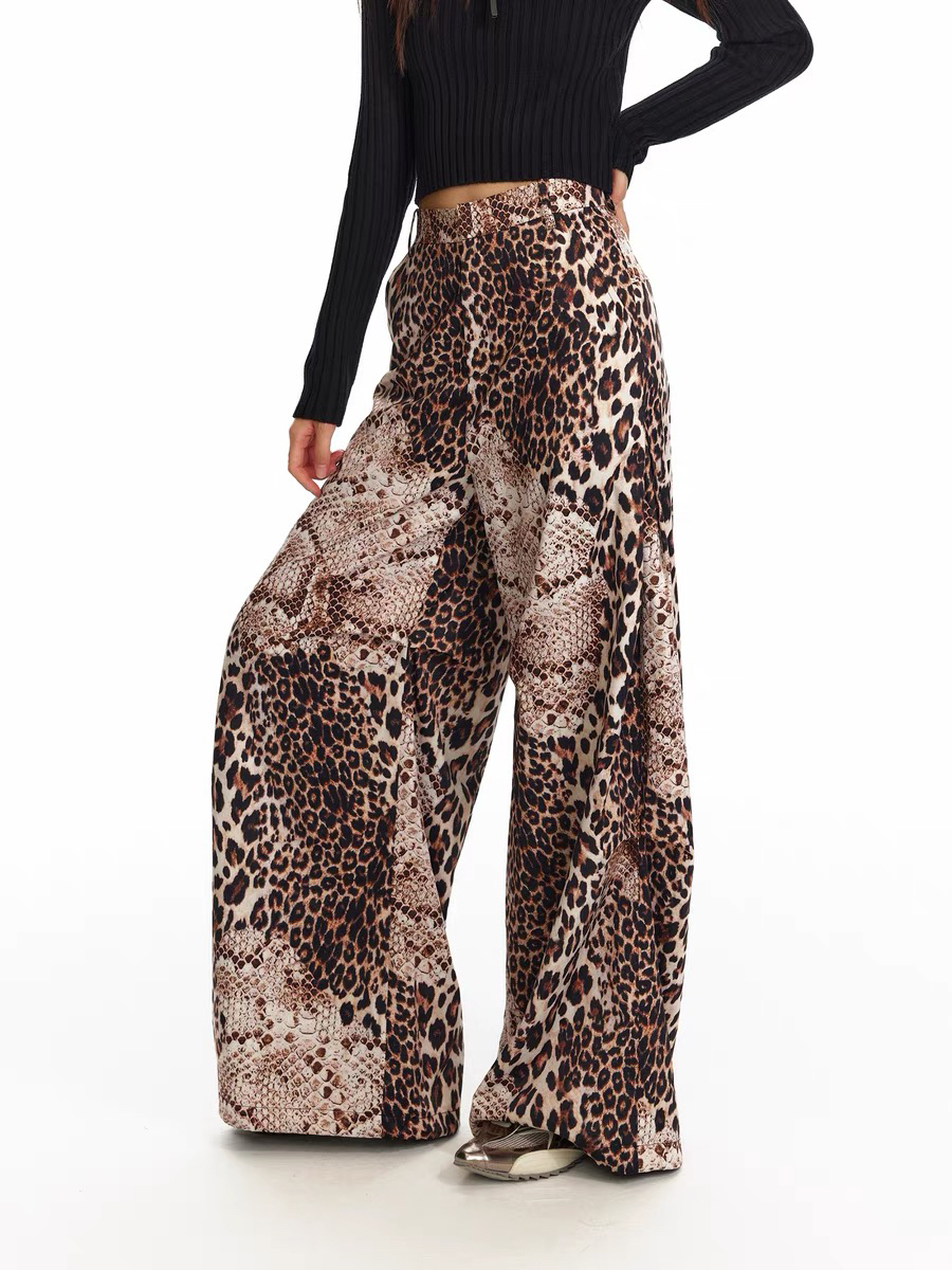 时尚秋冬百搭显瘦牛仔裤