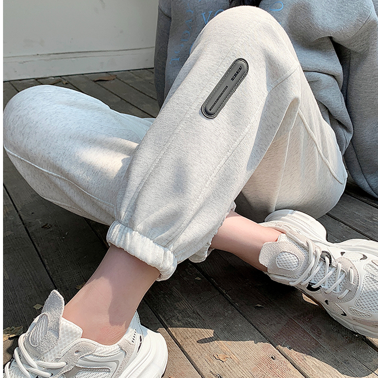 孕妇托腹春秋款时尚外穿休闲裤百搭气质九分哈伦裤子秋冬季潮妈