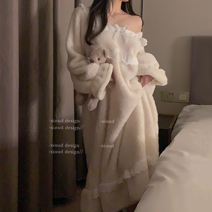 甜美韩版蕾丝花边珊瑚绒睡衣女2024年新款大码网红风毛绒加厚睡裙