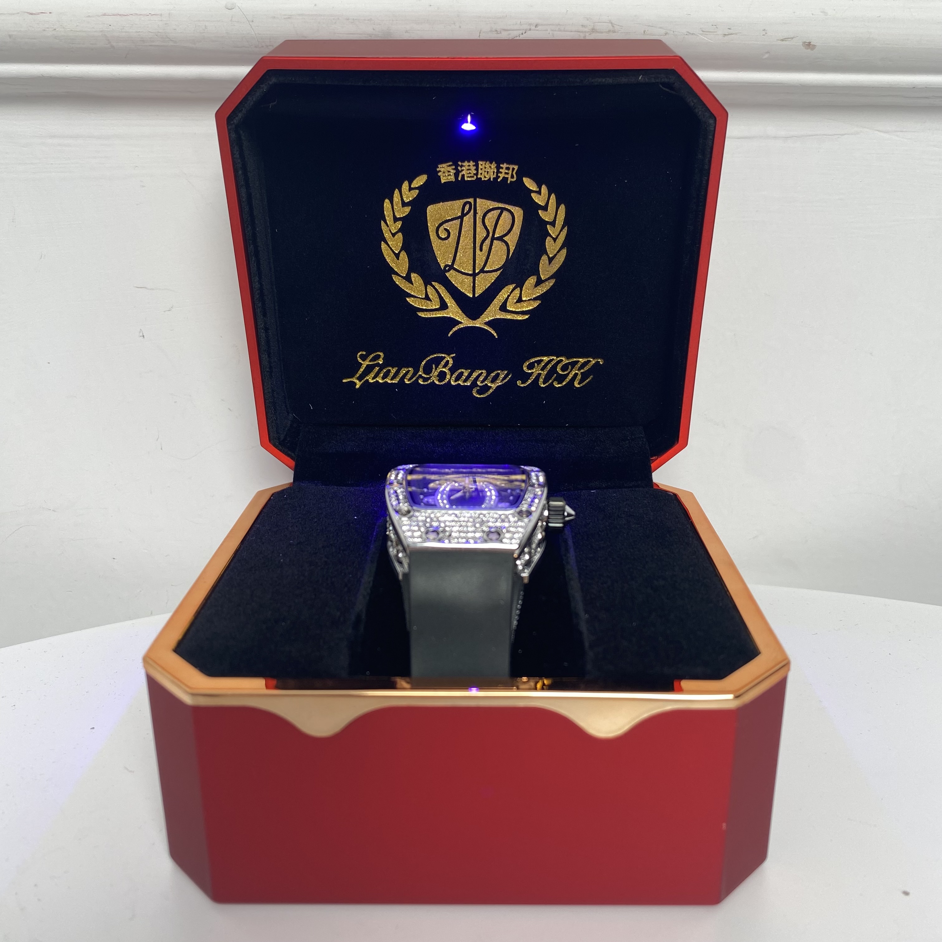 【香港联邦】1766  时尚精美女表