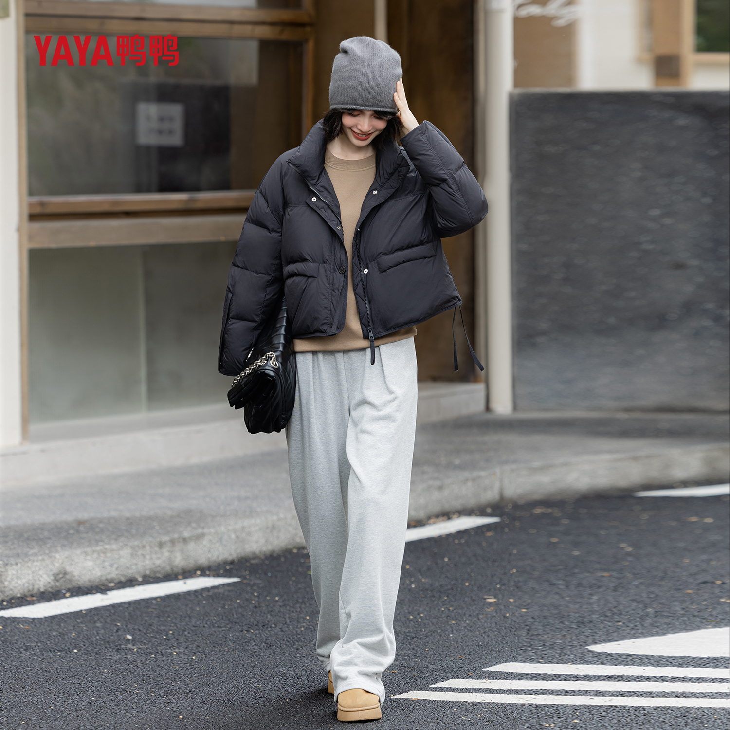 YAYA/鸭鸭2025新款时尚百搭休闲简约短款韩版羽绒服YE4B616042N