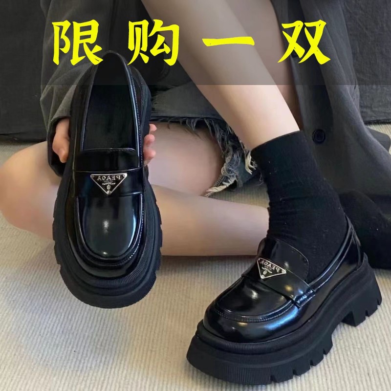 百丽纯爱乐福鞋女厚底2023春秋新款松糕三角标单鞋圆头黑色英伦