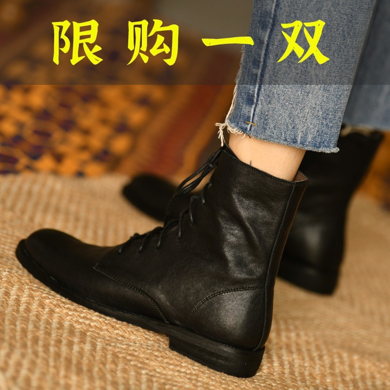 百丽纯爱2023秋冬季新款粗跟平底马丁靴女圆头低跟侧拉链黑色真