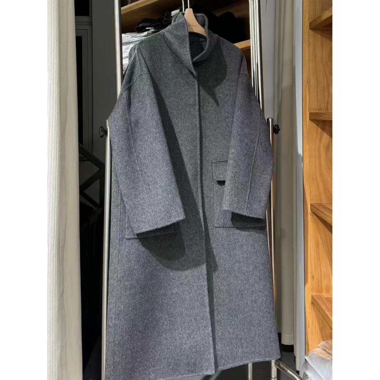 【Yangzipuzi】秋冬超丝滑百搭时尚极简可立领大口袋暗扣大衣