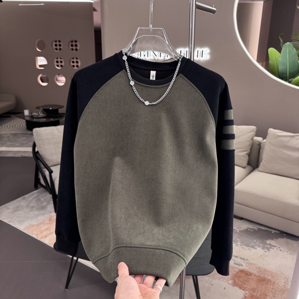 秋冬男士上衣御寒保暖加绒卫衣拼接插肩百搭男女情侣同款长袖上衣