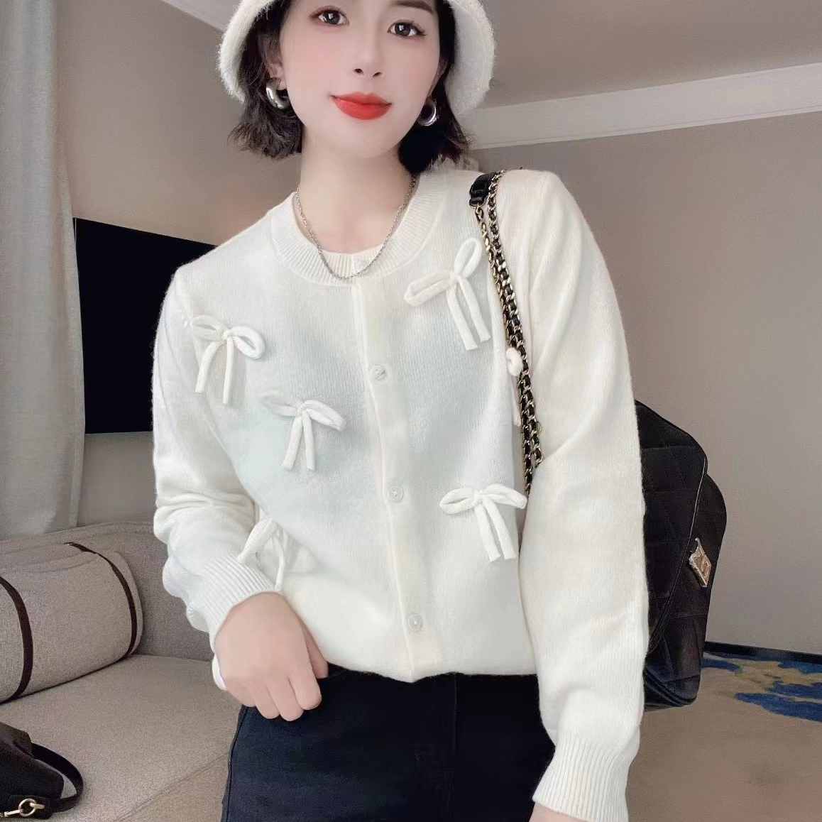 甜美温柔立体蝴蝶结春季针织开衫圆领百搭宽松显瘦减龄毛衣女外穿