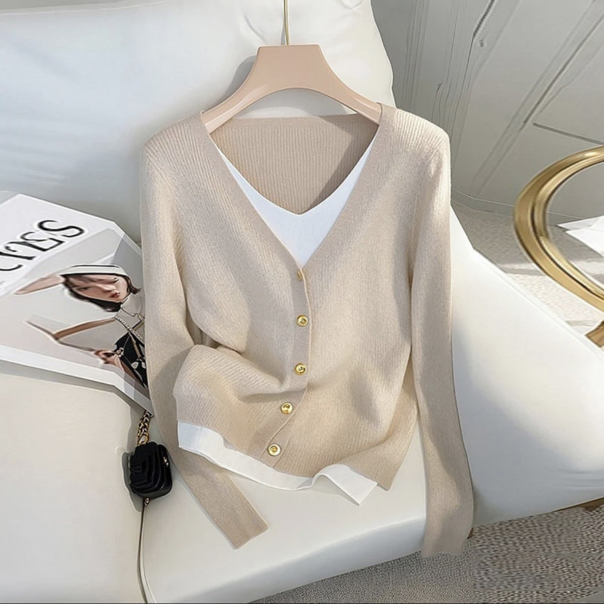 2025新款纽扣假两件针织开衫女拼接时尚显瘦长袖针织衫Y30