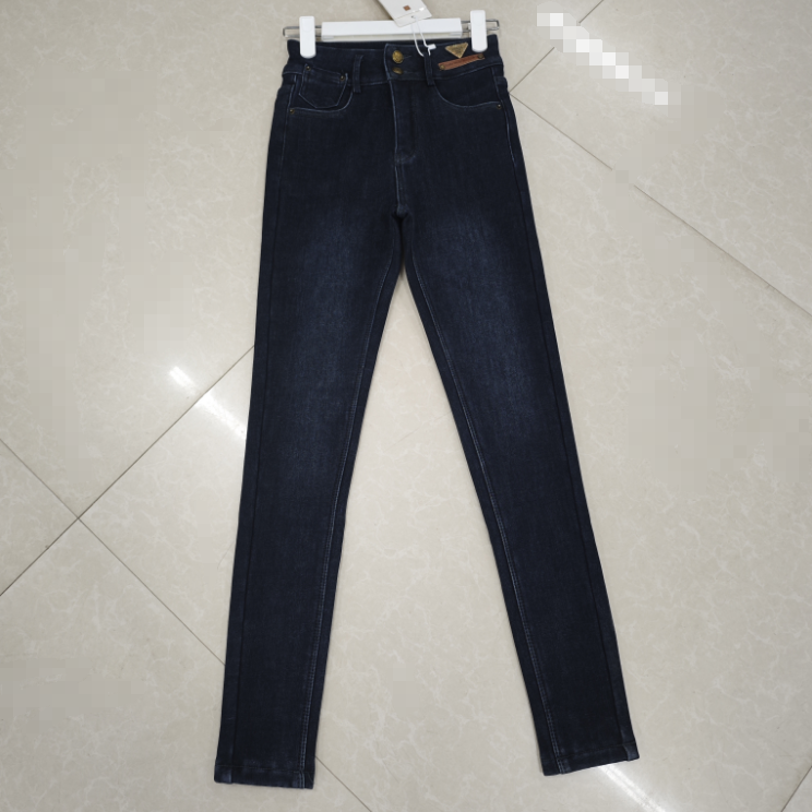 两粒扣修身加绒小脚铅笔裤女秋冬新款保暖紧身牛仔裤子8860#