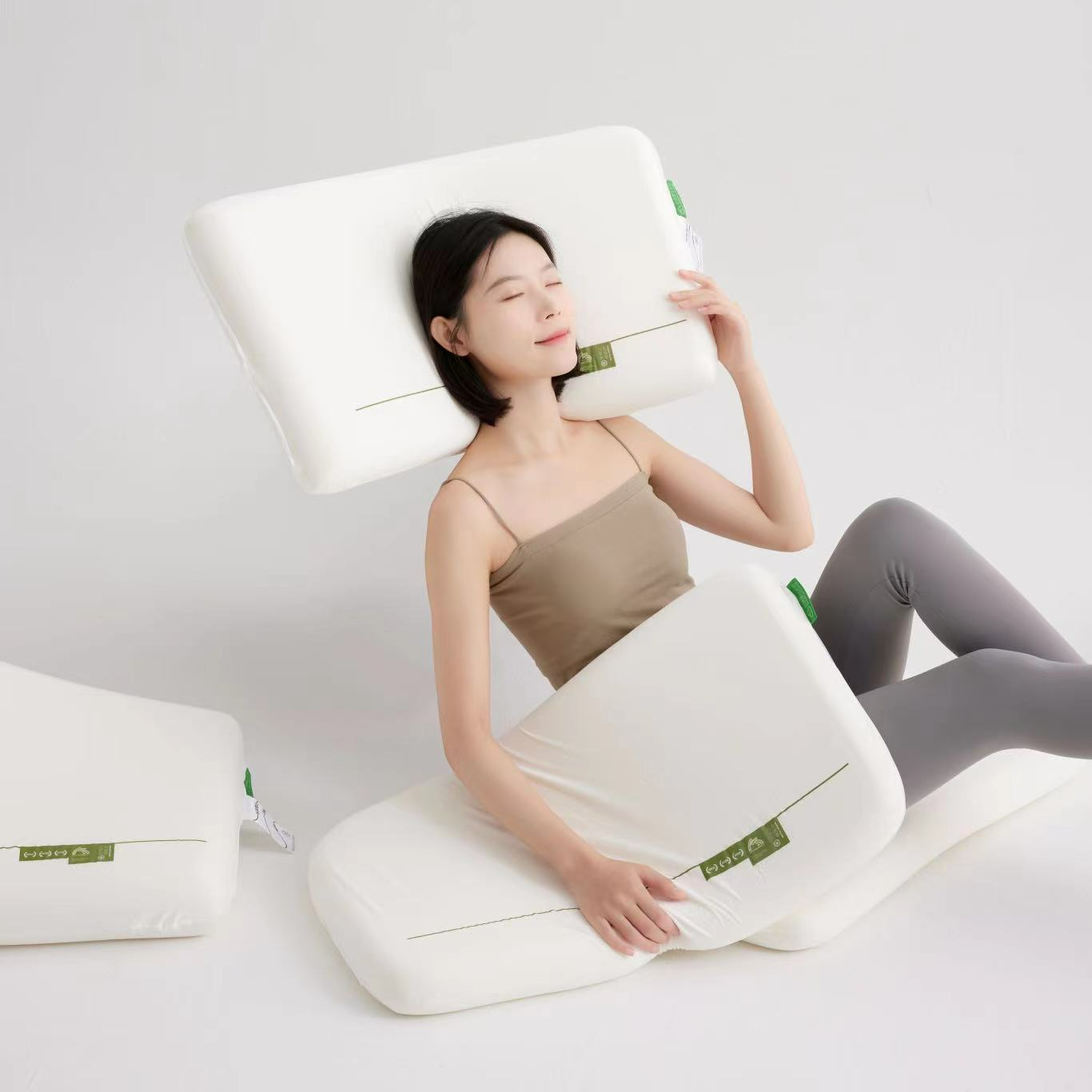 Y朵星球慢回弹记忆棉枕A类母婴级护颈助眠透气睡眠家用床上品枕头