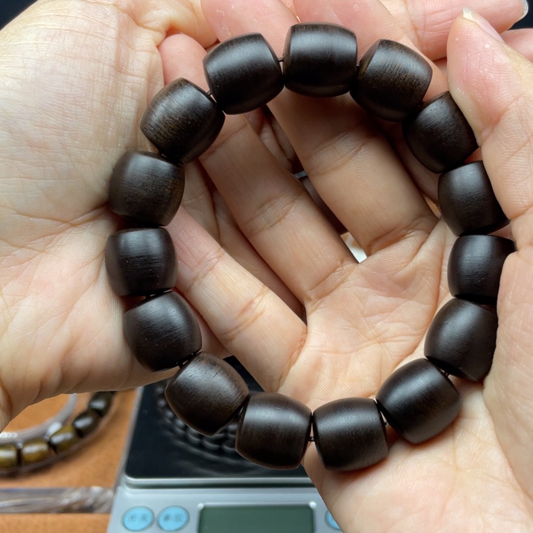 沉香手串欢**语白棋楠1.4玉化桶