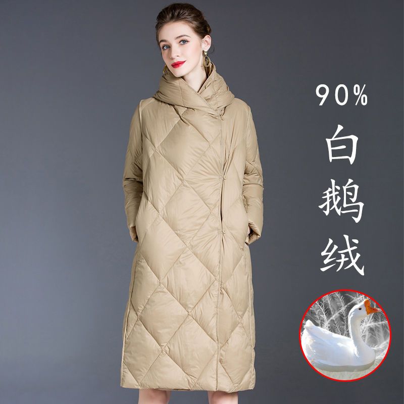 90白鹅绒加厚保暖菱形格羽绒服女断码纯色中长款过膝连帽外套