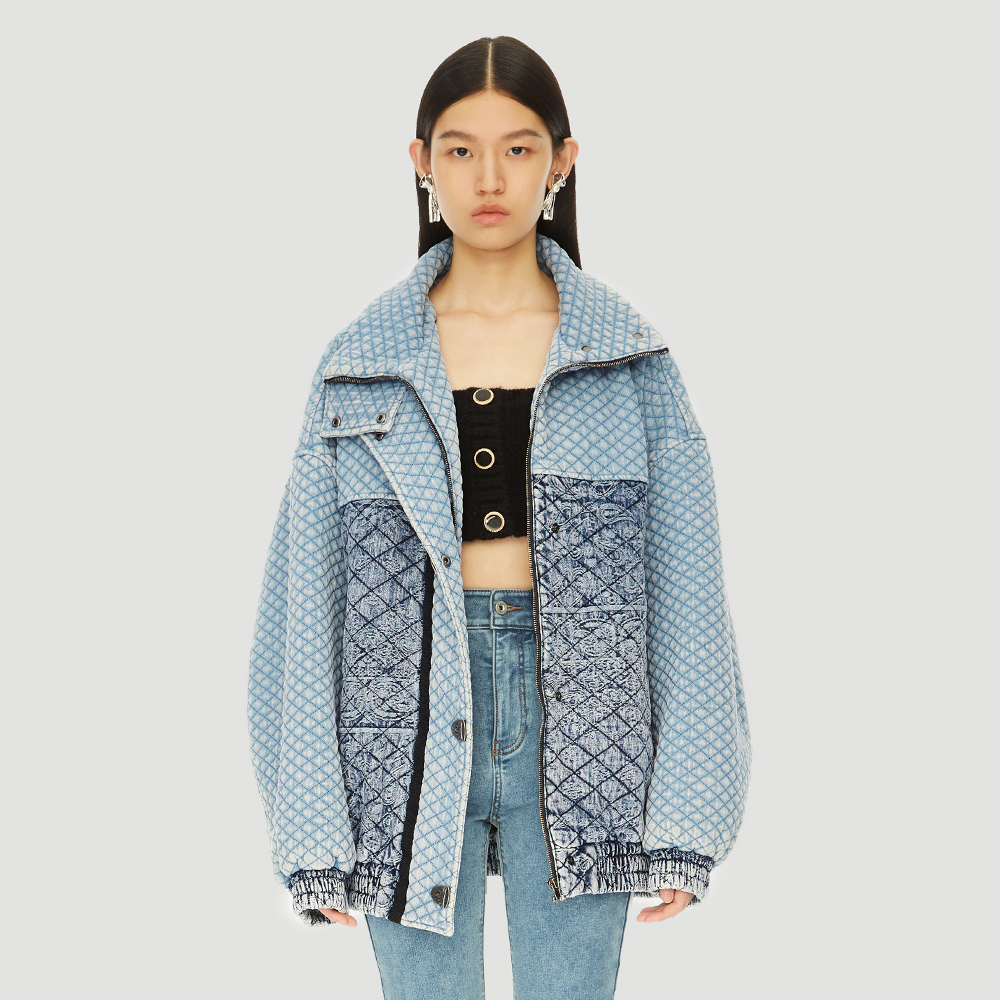 UOOYAA/乌丫冬季经典民族风拼接绗格水洗廓形牛仔外套0082