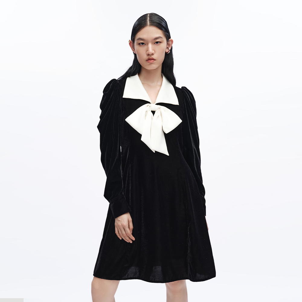 UOOYAA/乌丫秋季经典蕾丝蝴蝶结丝绒长袖连衣裙5001