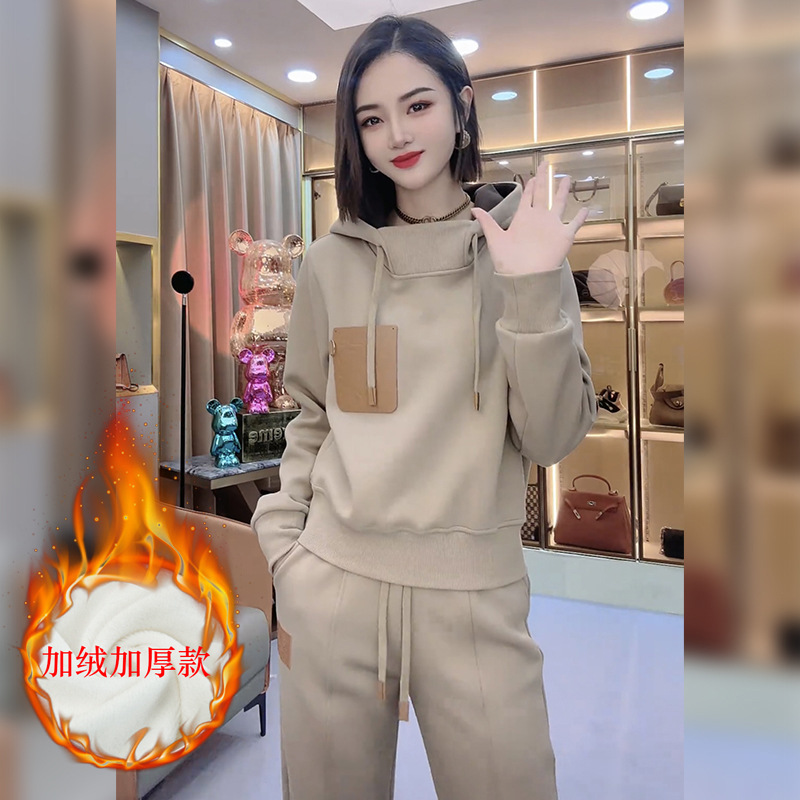 女式连帽休闲卫衣套装加厚加绒女装运动女士跑步舞蹈束脚裤两件套