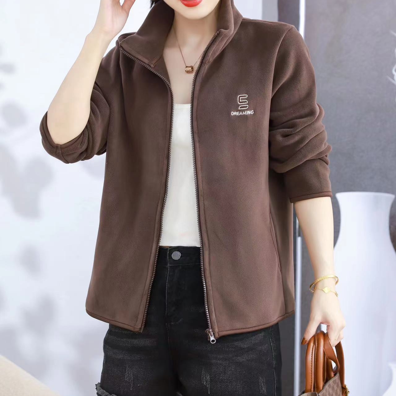 秋冬加厚休闲百搭时尚加绒立领奥粒绒短款外套