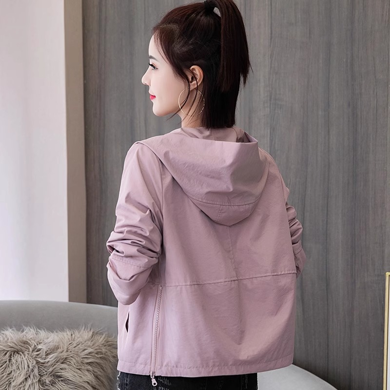 新款洋气短外套小个子早春韩版简约休闲连帽女士女式春秋薄款夹克