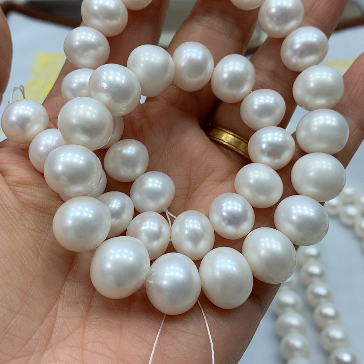 【闪购商品】淡水珍珠颈饰合金
