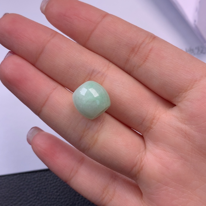 【闪购商品】翡翠挂件未镶嵌