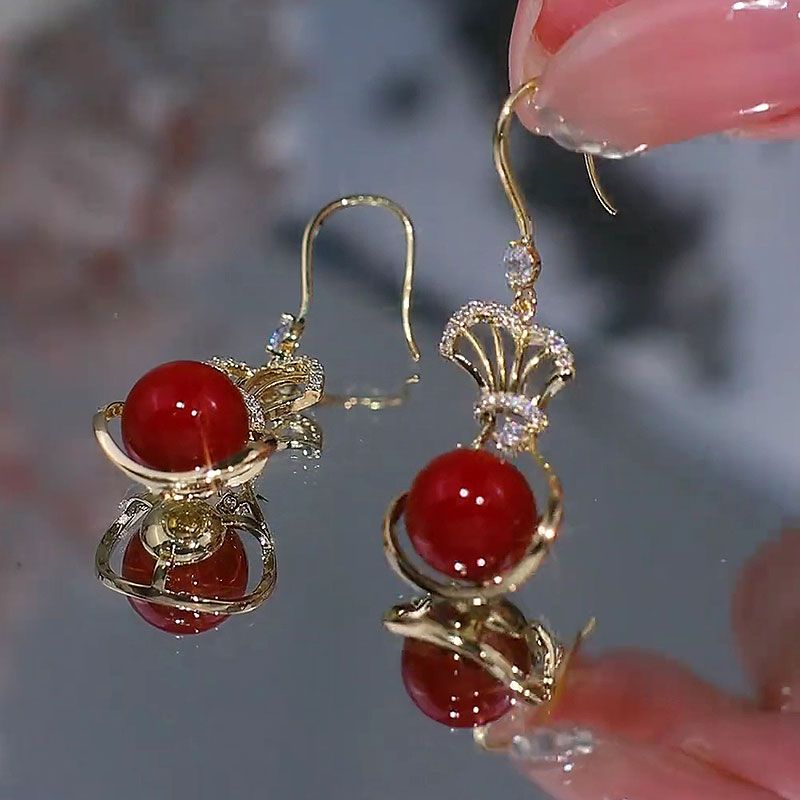 合金耳饰 中国古风气质红色新年福袋耳环女百搭珠珠流苏耳坠耳饰
