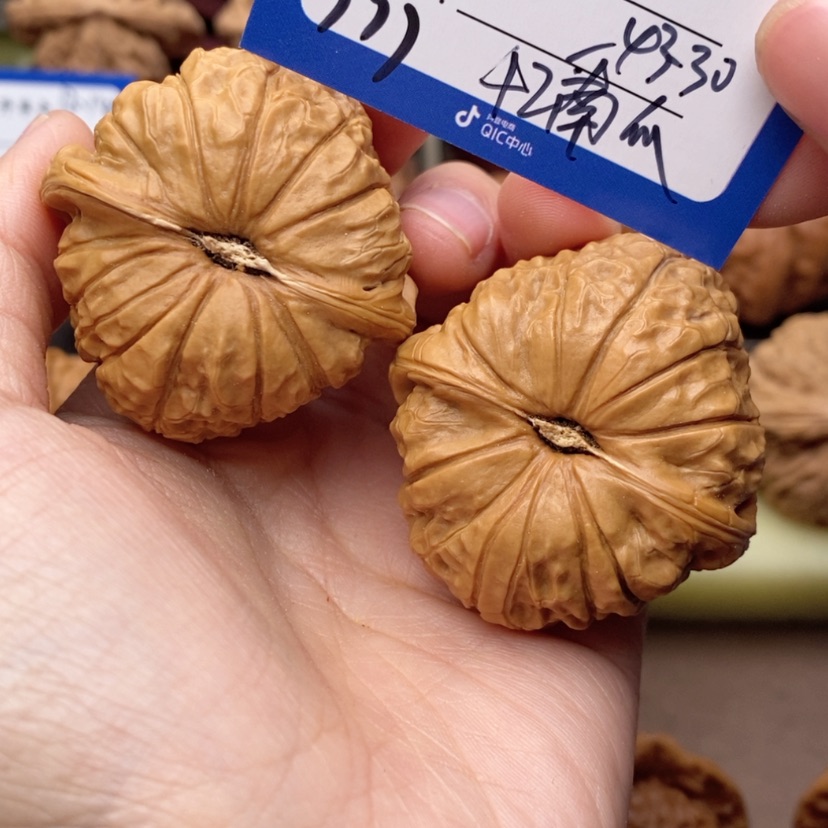 【闪购商品】文玩核桃把件777号42南瓜