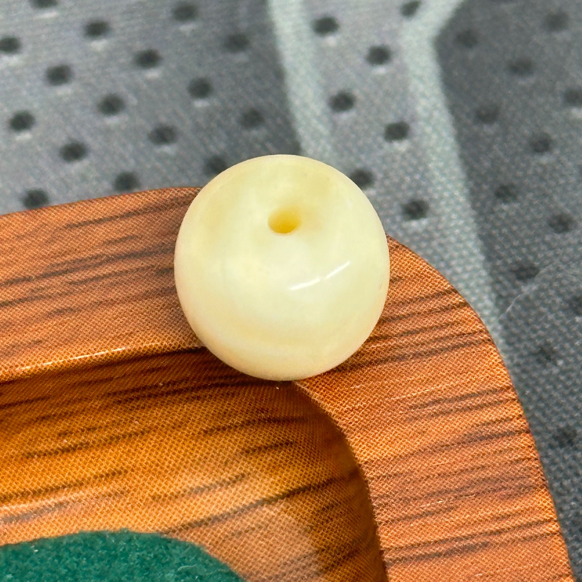 俄料白蜡老邢单珠