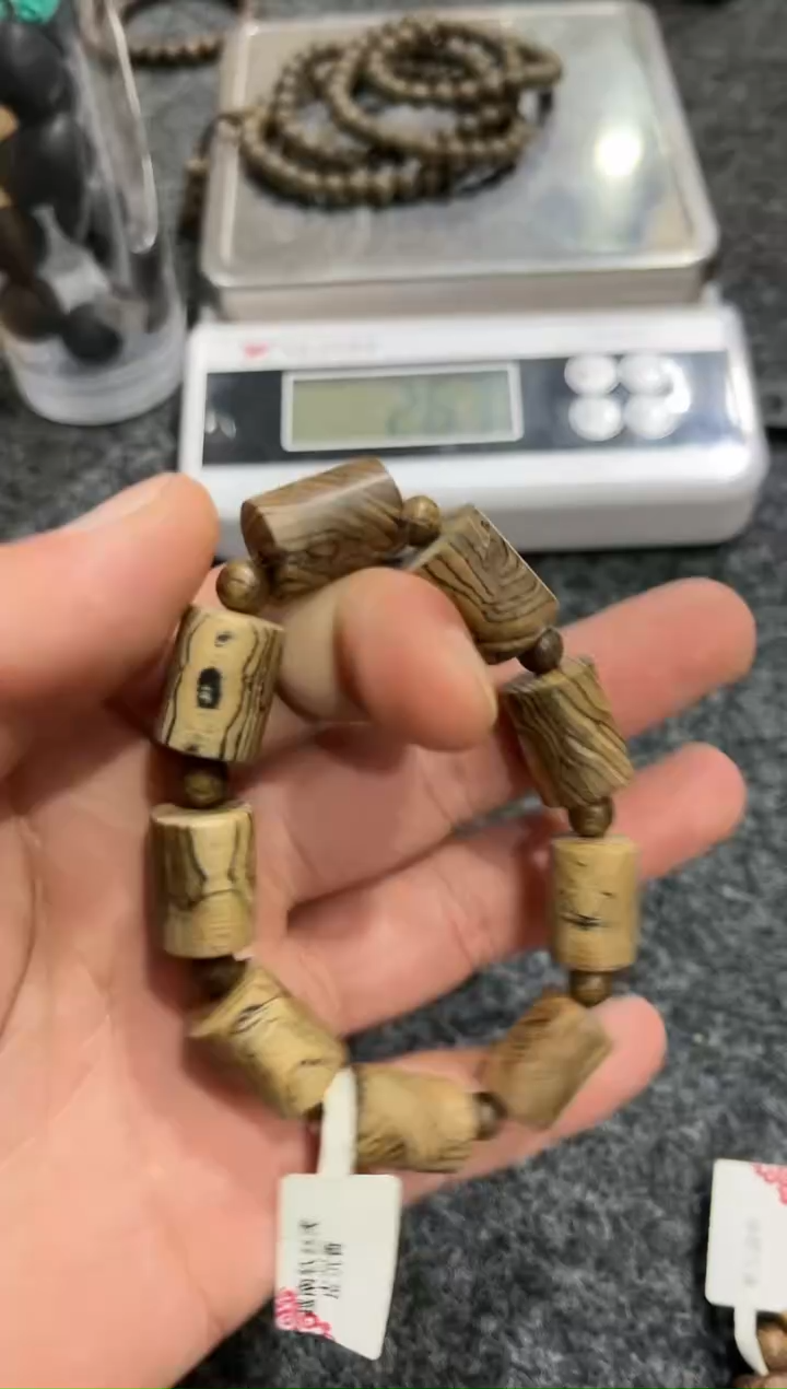 【闪购商品】瓷其他软丝虎皮沉香