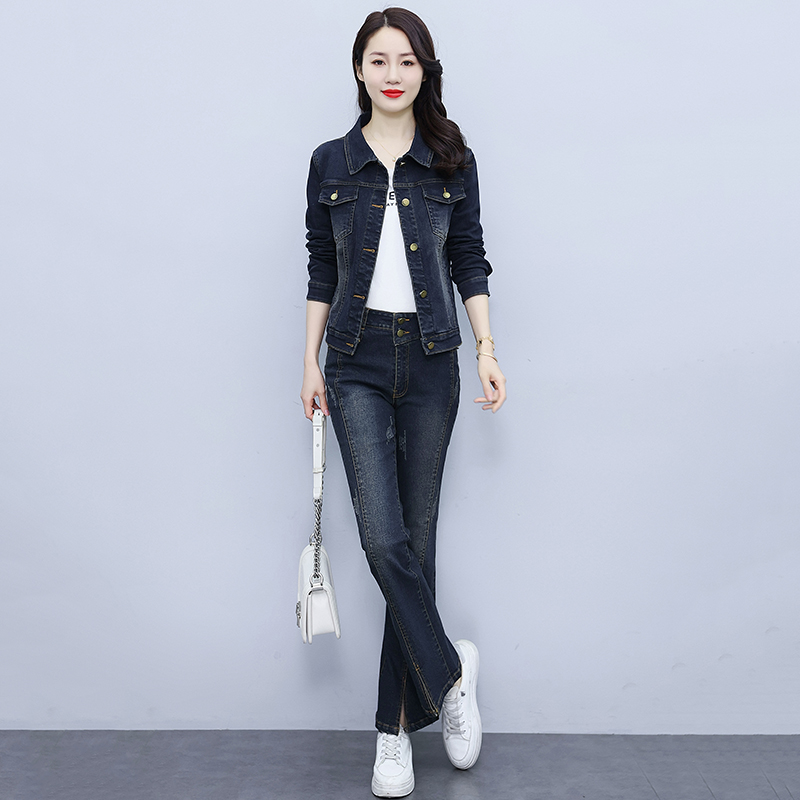 2025时尚新款牛仔小个子女修身显瘦百搭喇叭裤牛时尚修身牛仔套装