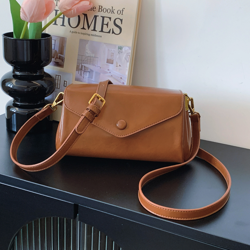 【定制款】多隔层百搭斜挎包高级质感单肩包休闲简约休闲包斜挎包女