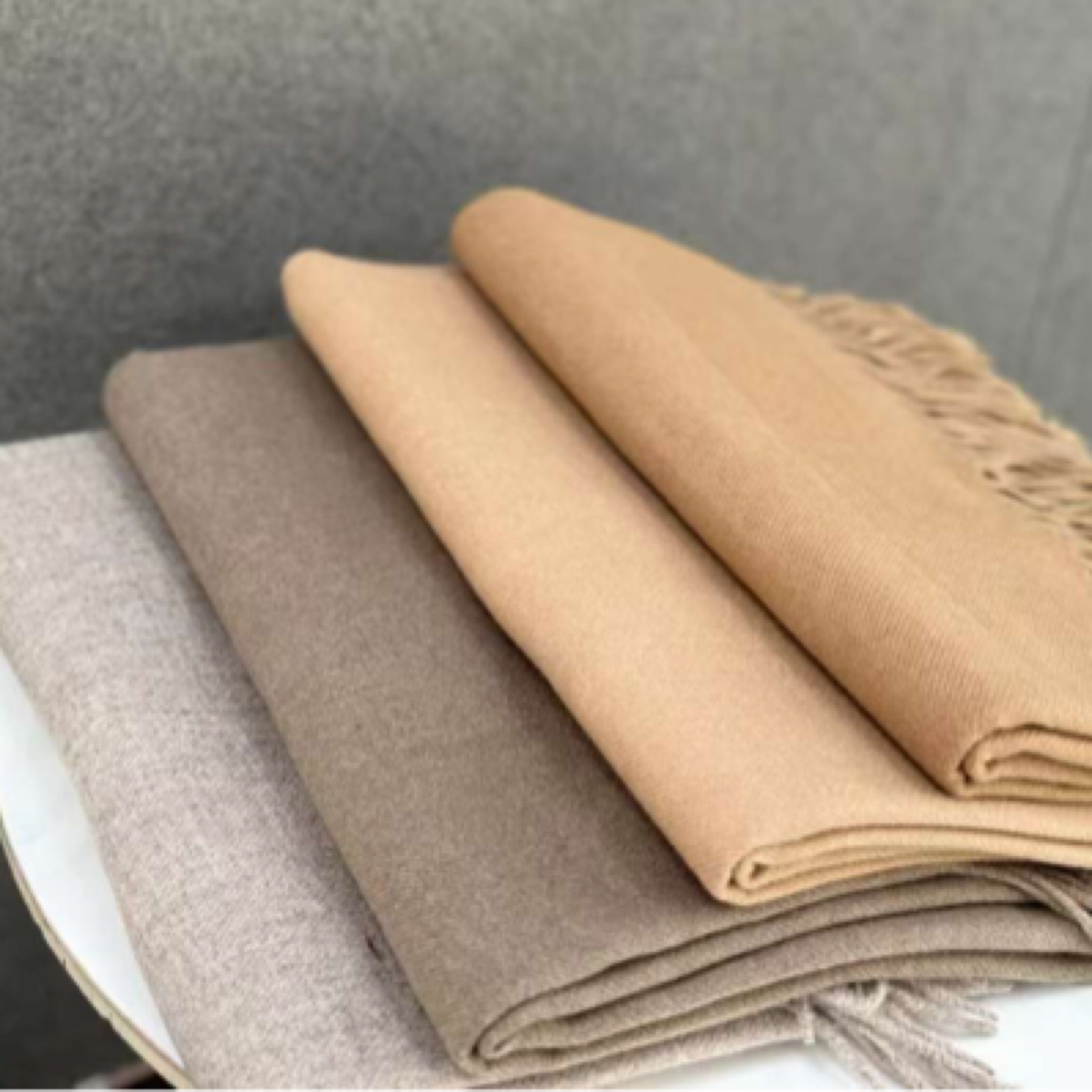 酷尔欣山羊绒加厚围巾披肩