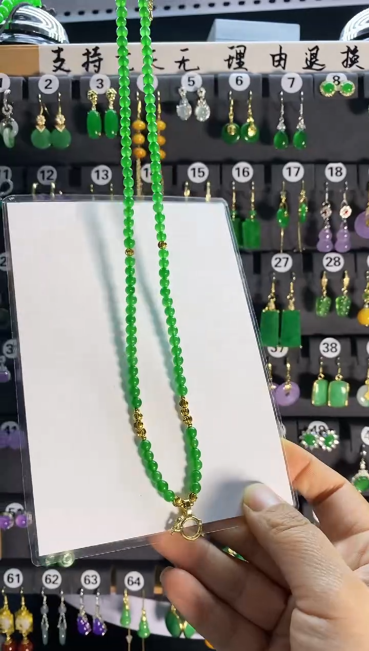 【闪购商品】翡翠耳饰银S925镶嵌A5....