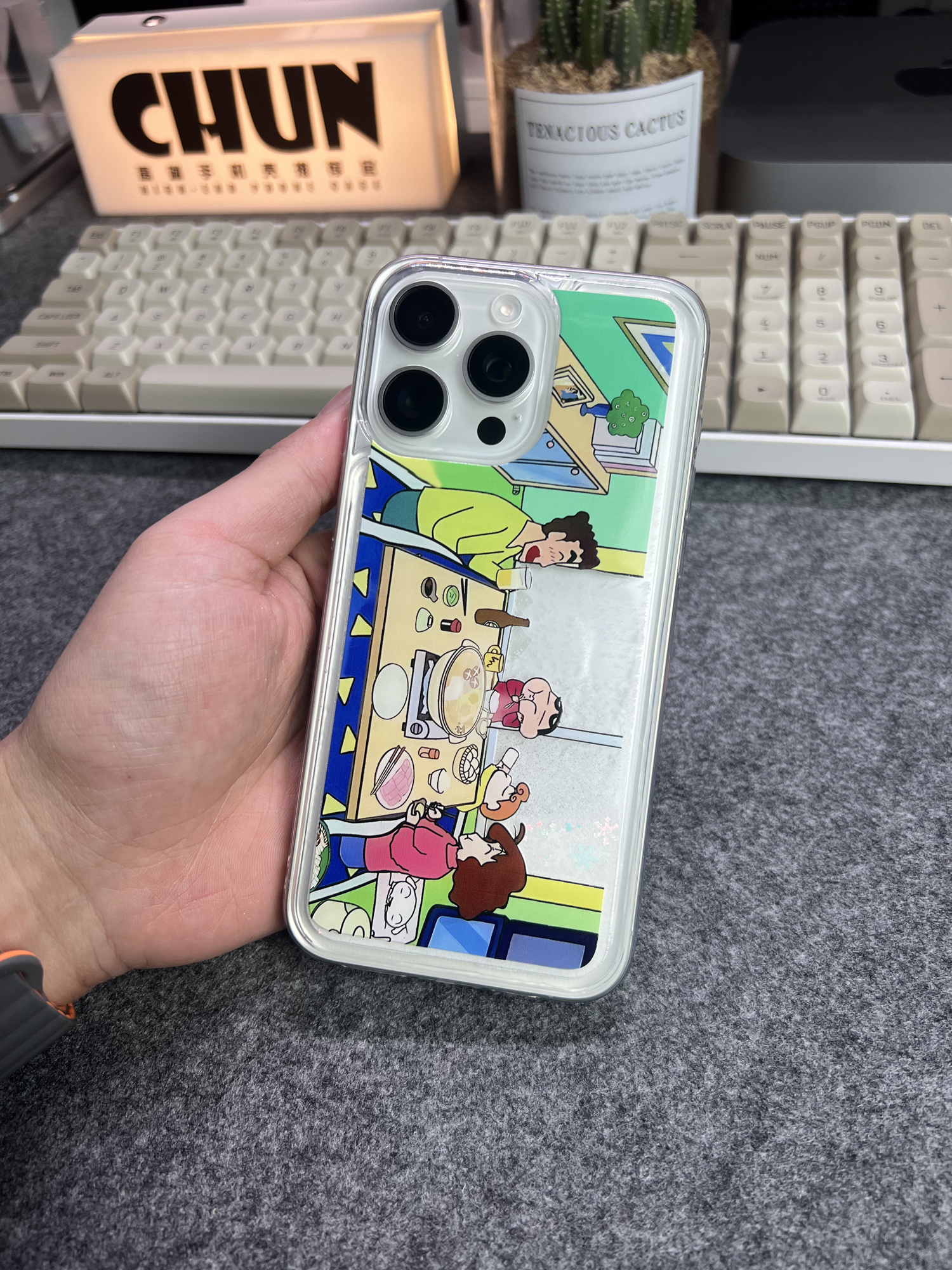 蜡笔小新流沙下雪菲林壳iphone14苹果手机壳13适用15pro高级感女
