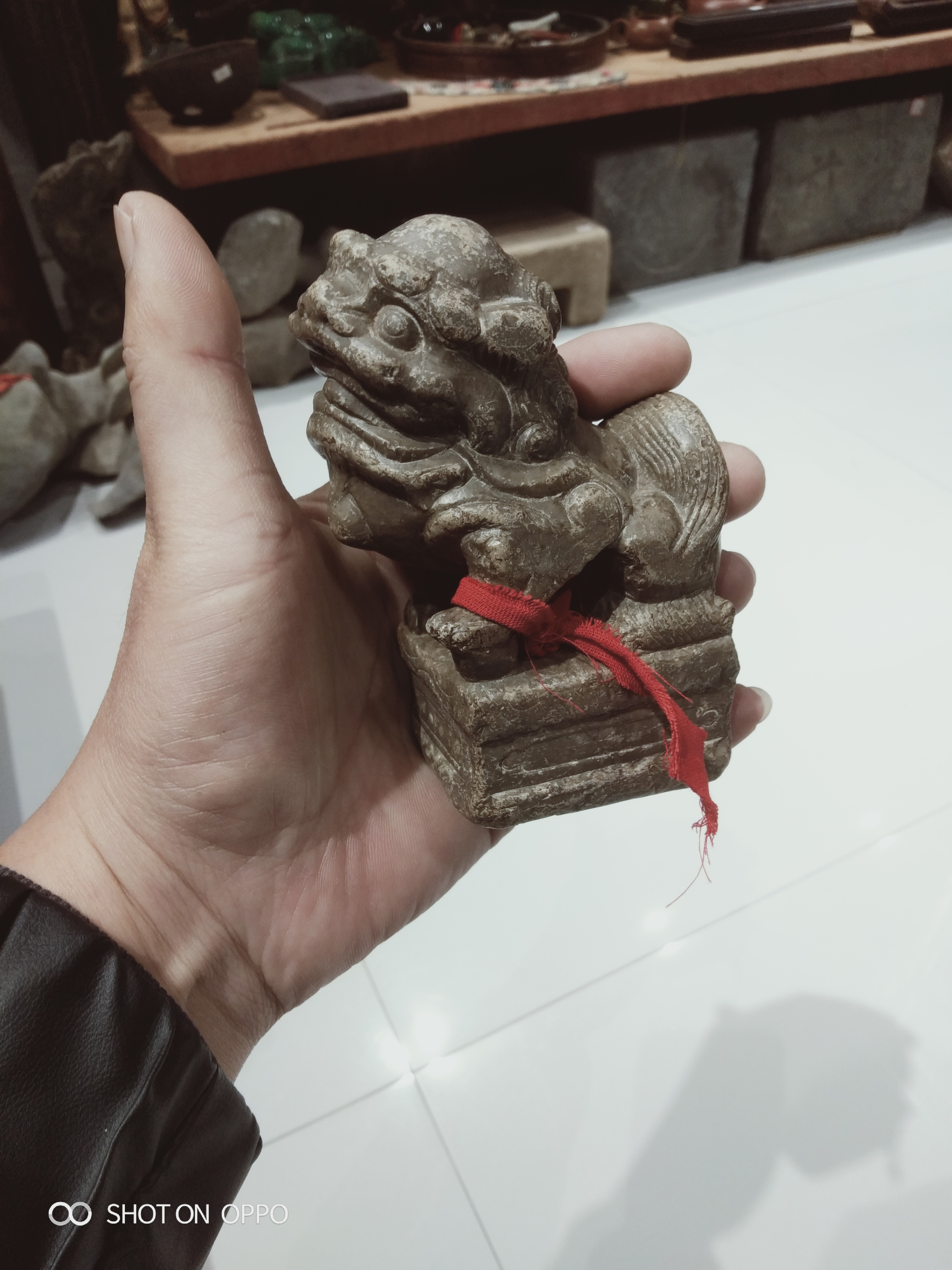 案头摆件石雕狮子