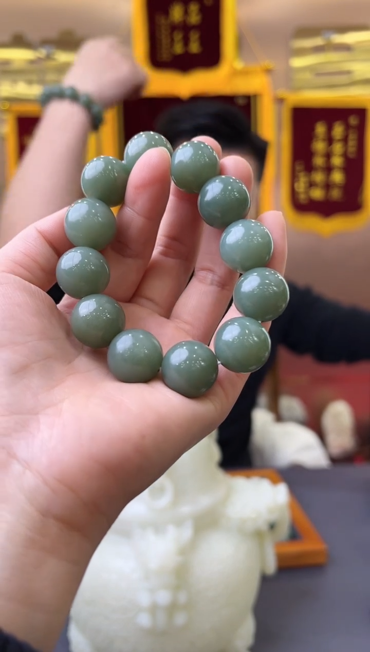 【闪购商品】和田玉手串未镶嵌且末蓝手串卡18mm