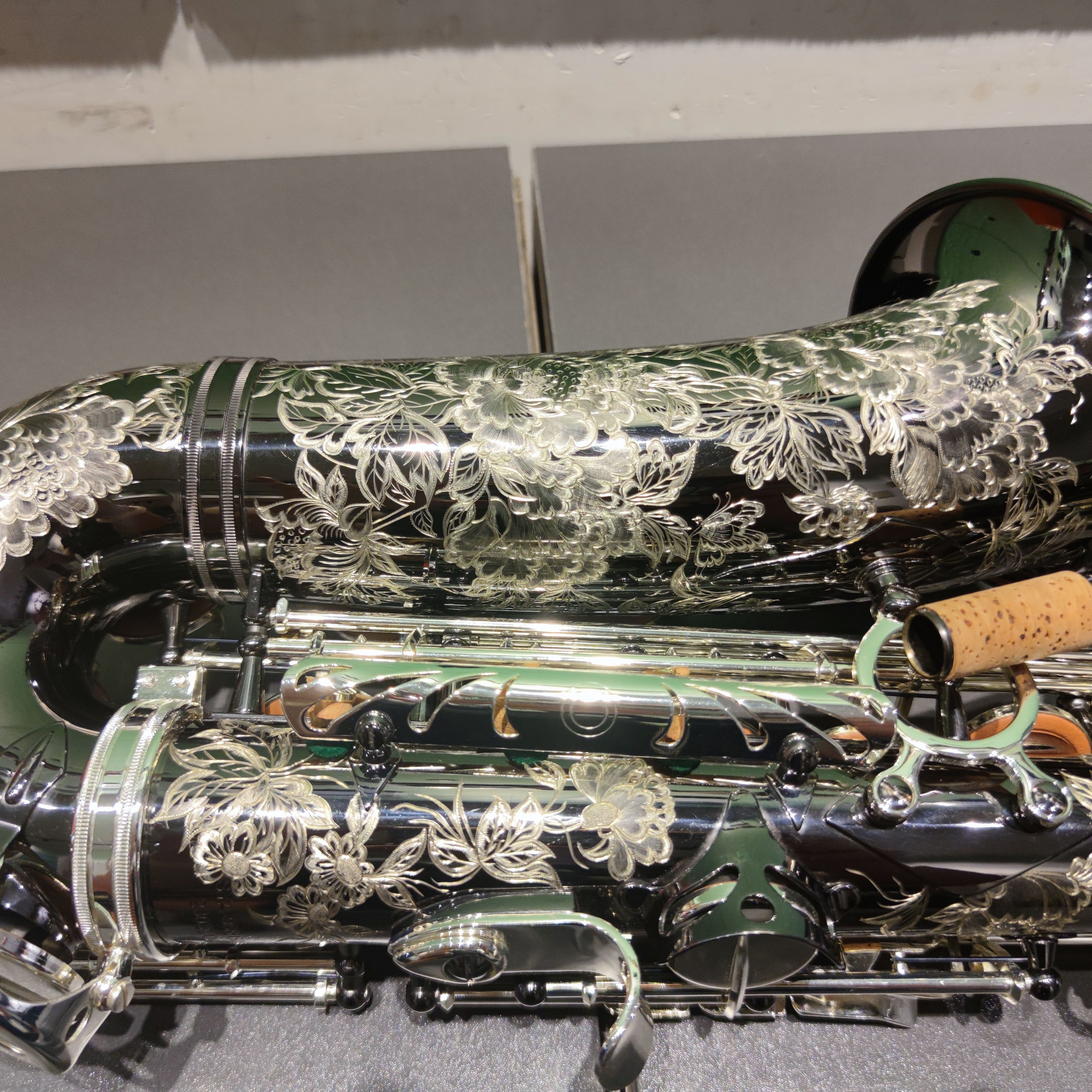 SYA-968BNS森雅白铜黑银中音萨克斯