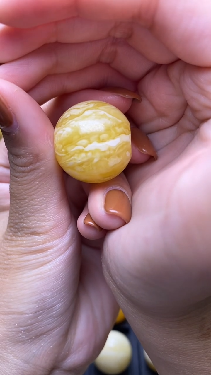 【闪购商品】琥珀裸石未镶嵌蜜蜡.19
