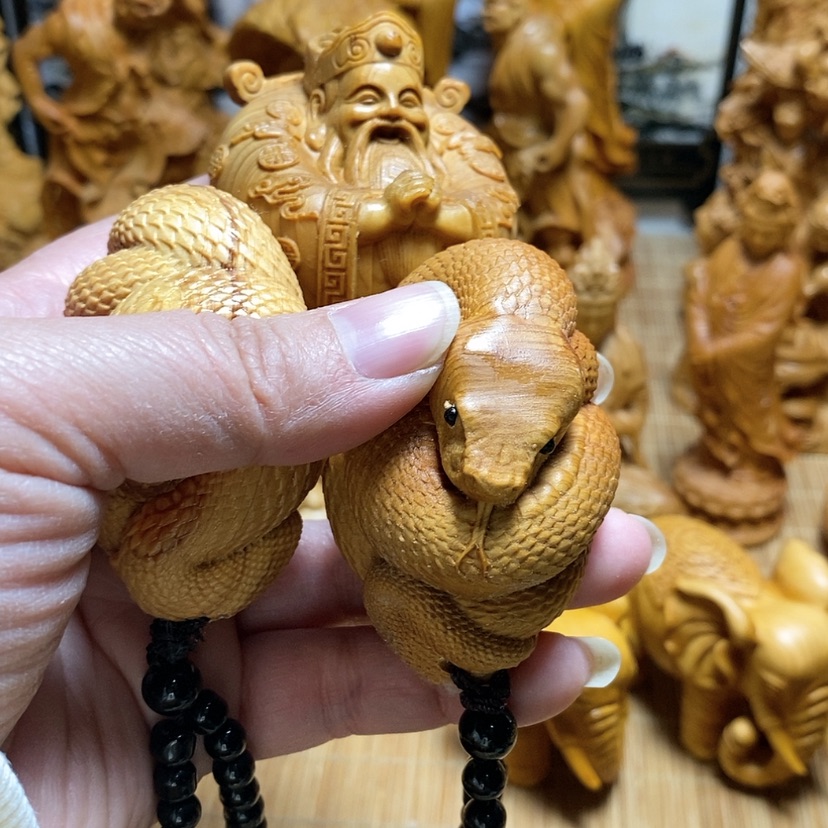 【闪购商品】崖柏把件