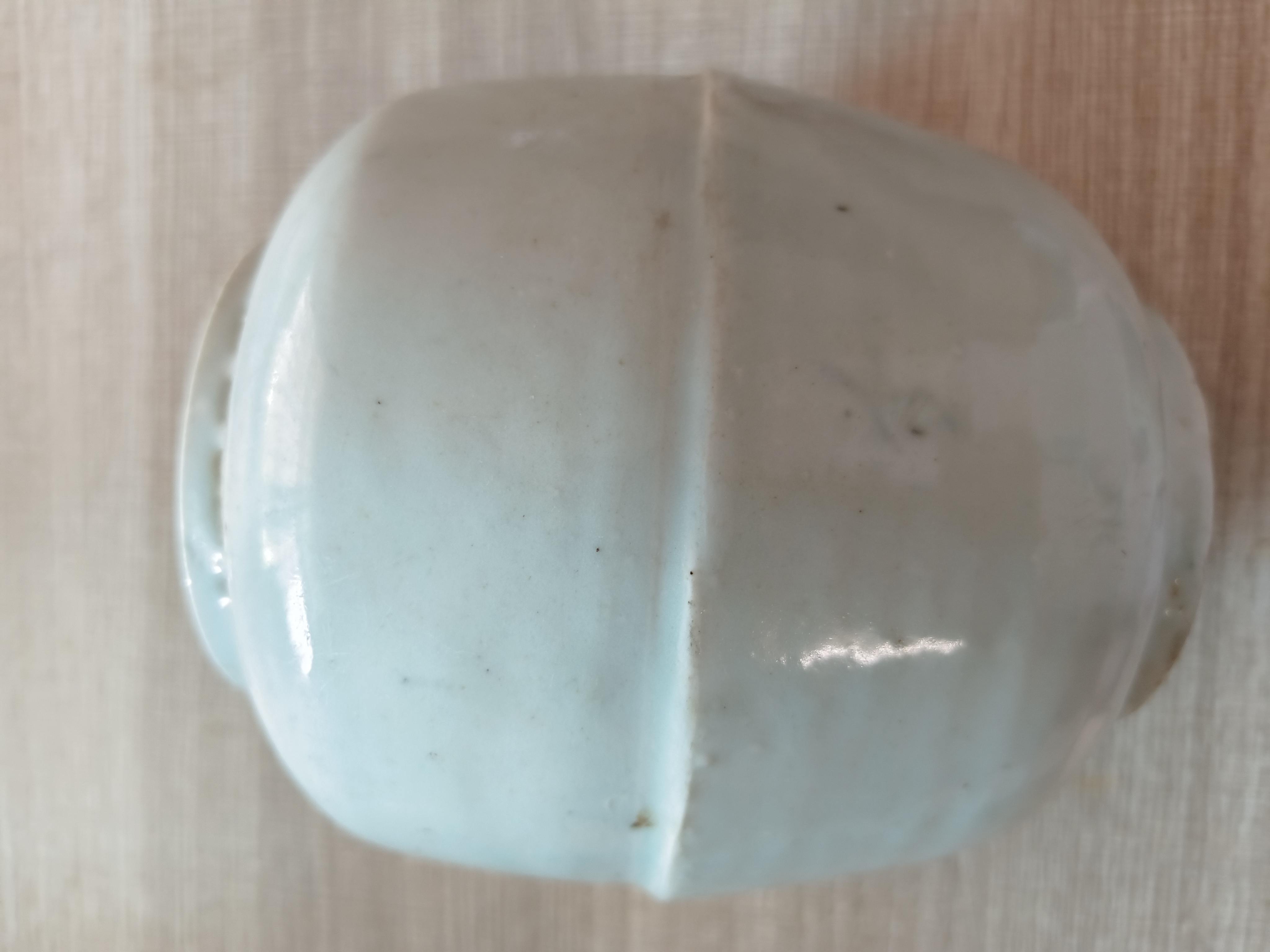 景德镇窑青白釉小罐