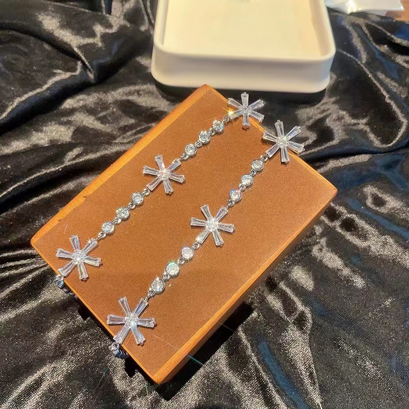 铜合金合成锆石耳饰 088气质优雅高端飘雪流苏耳环