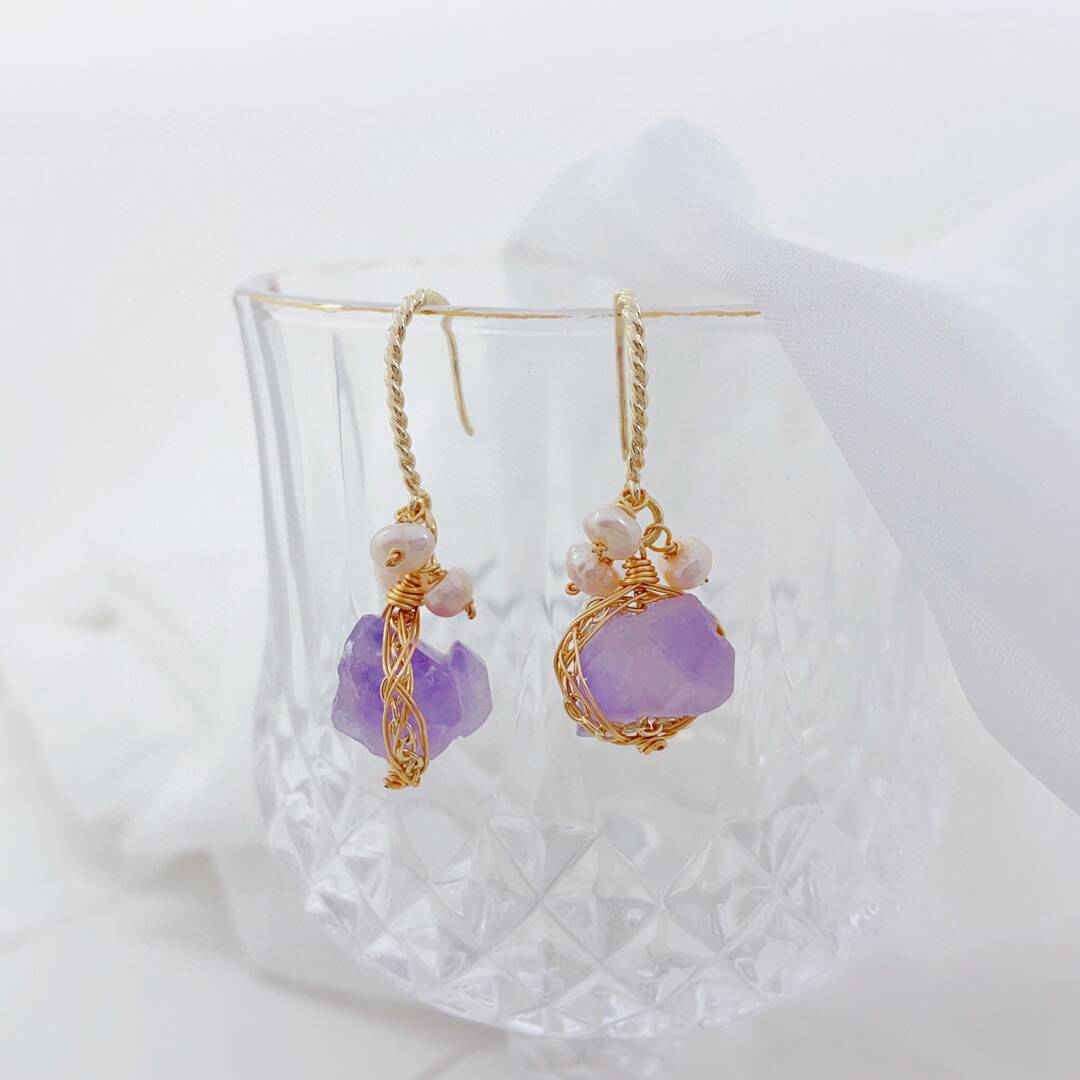 铜合金耳饰 《货号7282》梦幻紫色挂钩耳饰