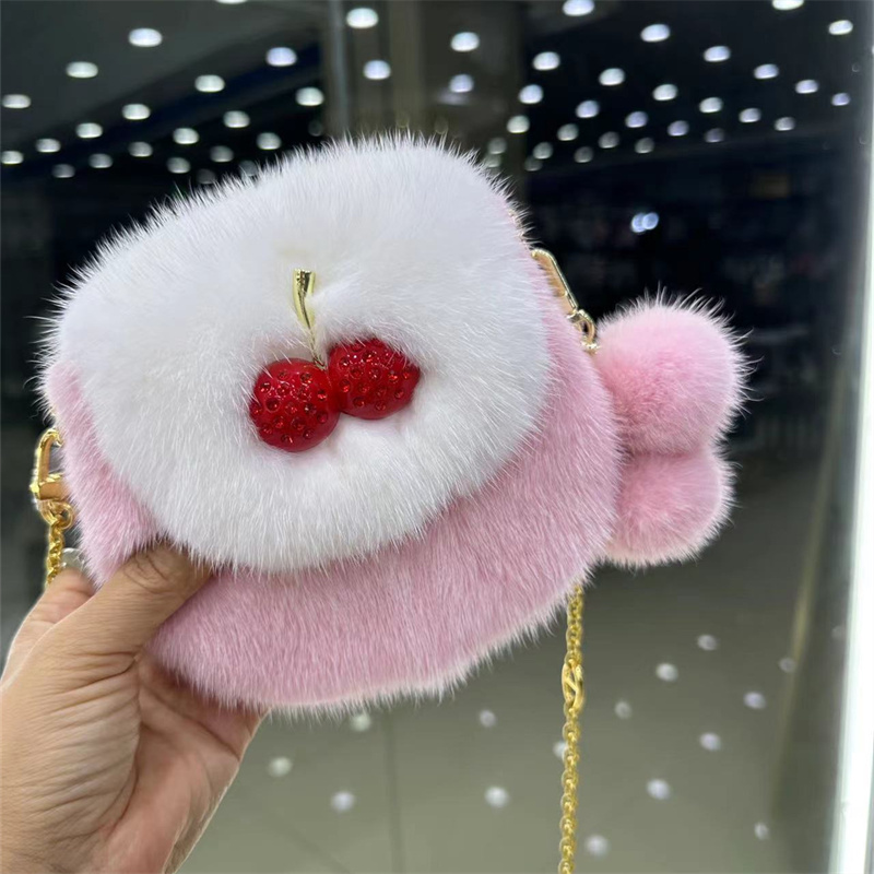 2024秋冬新款进口水貂毛毛口红迷你小包包时尚红色斜挎包