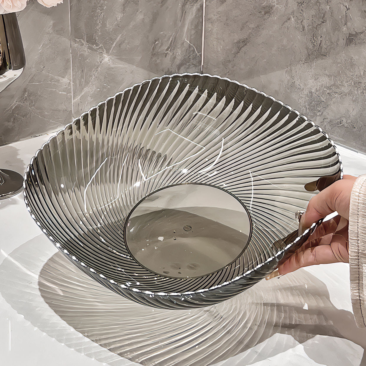 仿玻璃水果盘客厅家用新款茶几果盘高档轻奢前台糖果盘摆放零食盘