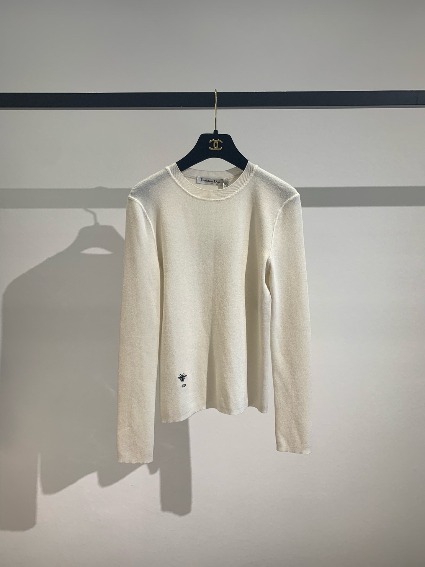 全新未使用 DIOR/迪奥 米白色打底衫 36码