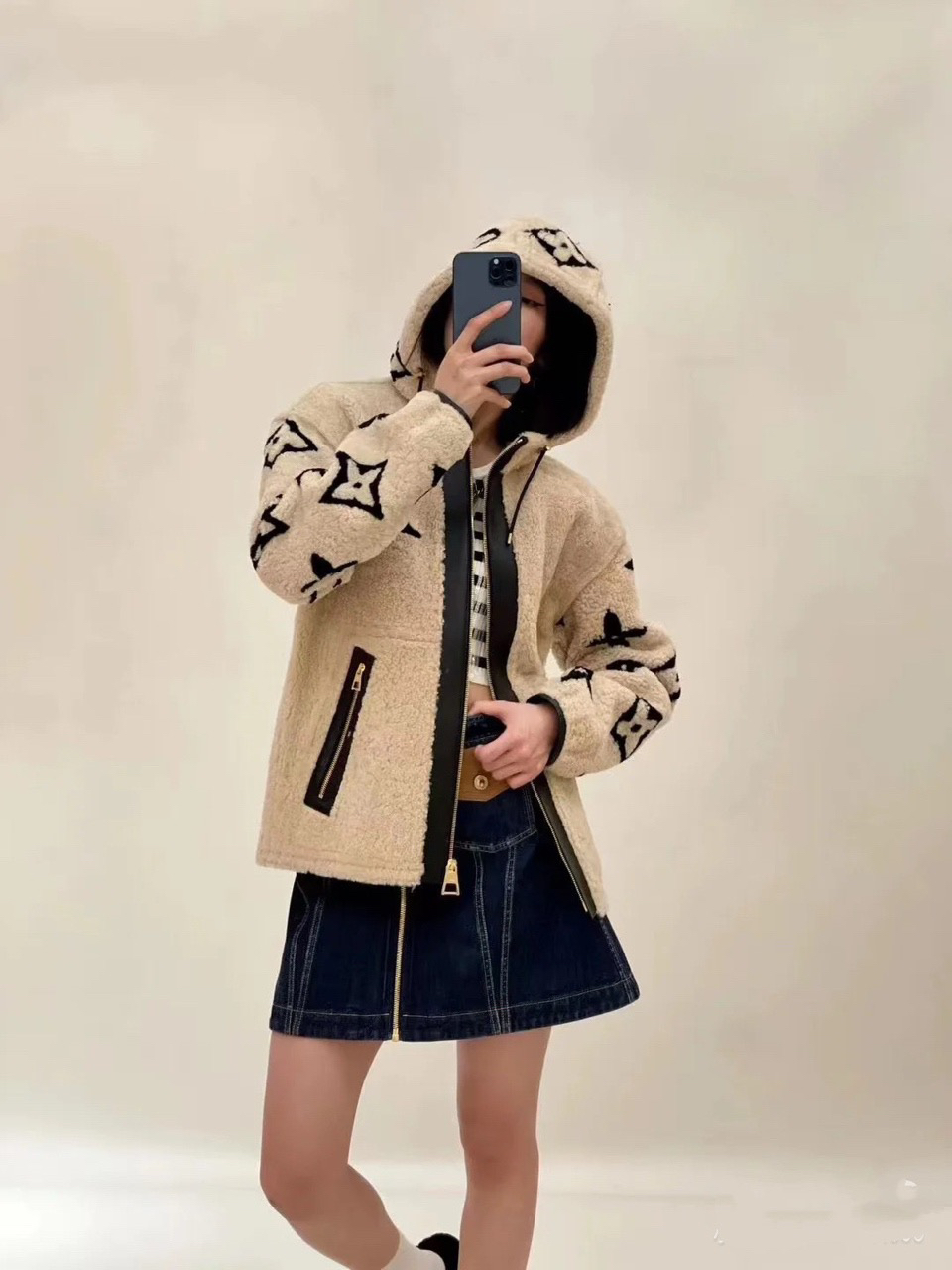 全新未使用 LouisVuitton/路易威登 老花双面外套  34码 01078