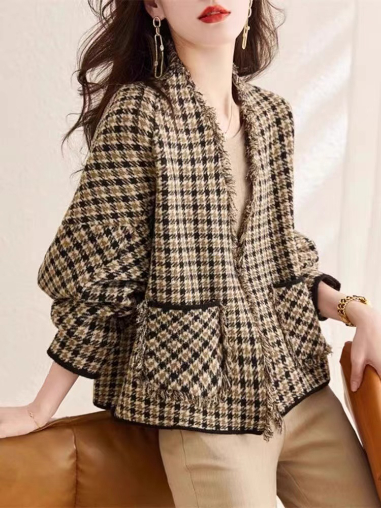 501-600针织短外套女新款设计感小众洋气宽松针织衫